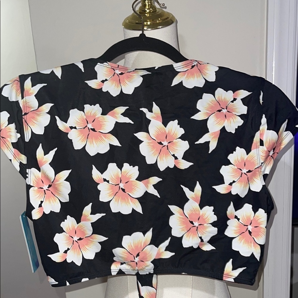 Floral Bathing Suit Black Crop Top - Picture 5 of 5